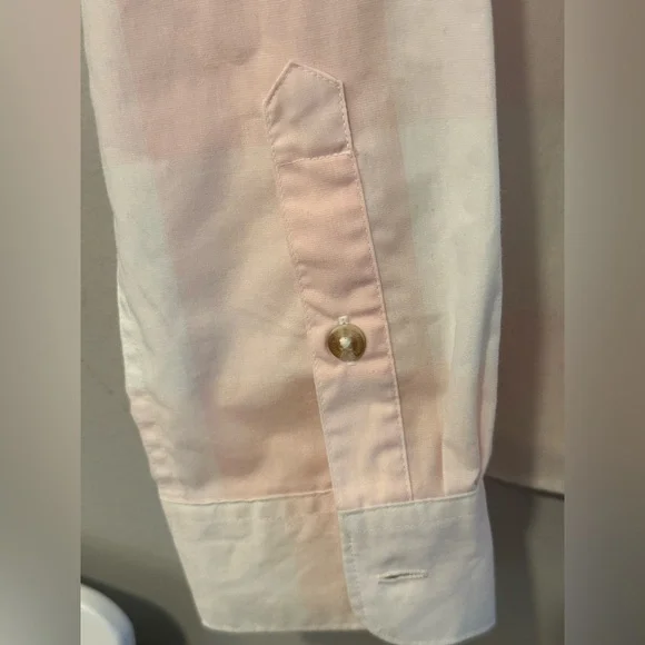 SOLD OUT 
Patagonia Light Pink Button-Up Shirt - Picture 8 of 8